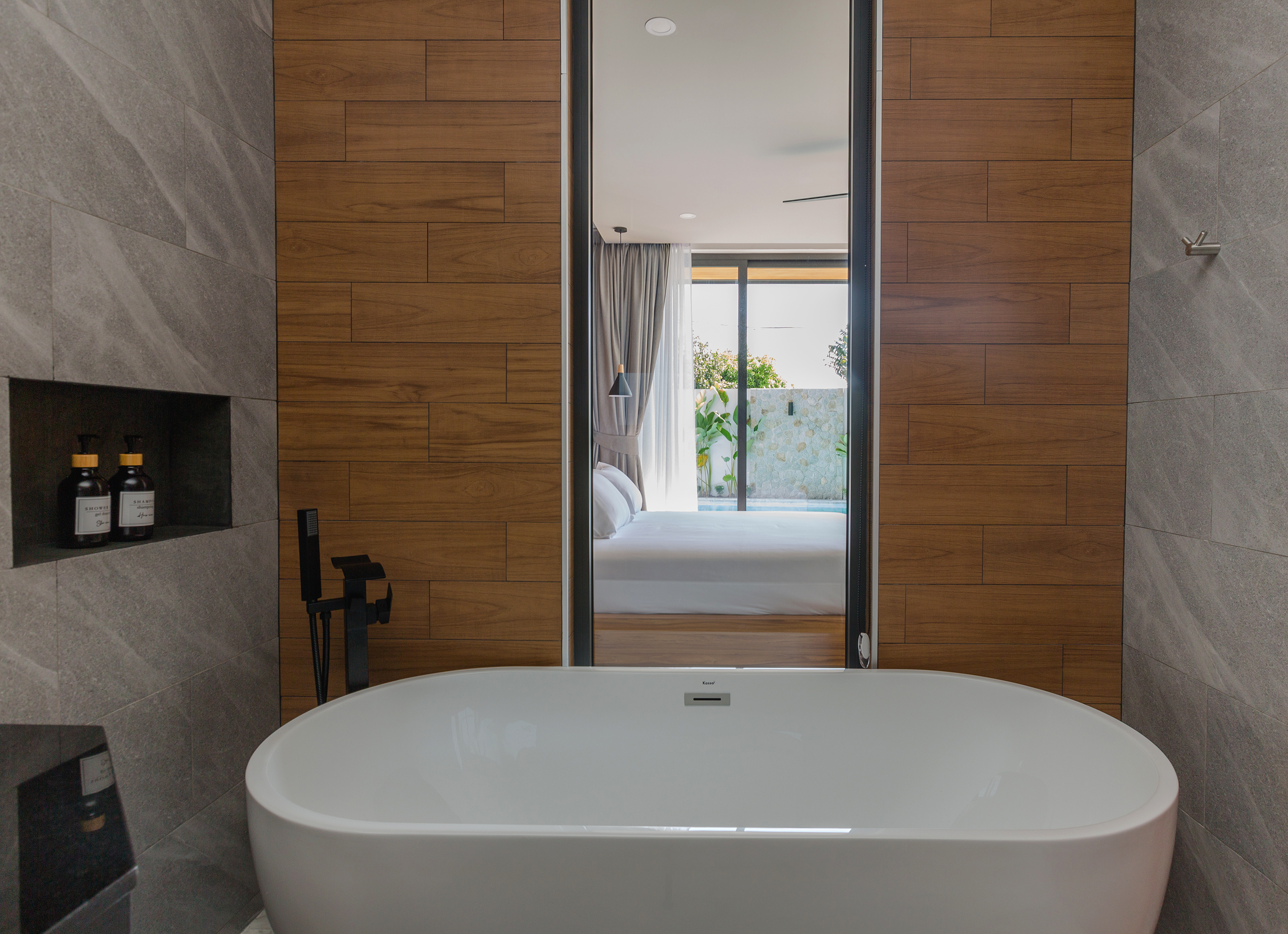 Modern 3 Bedroom Pool Villa in Rawai - 10