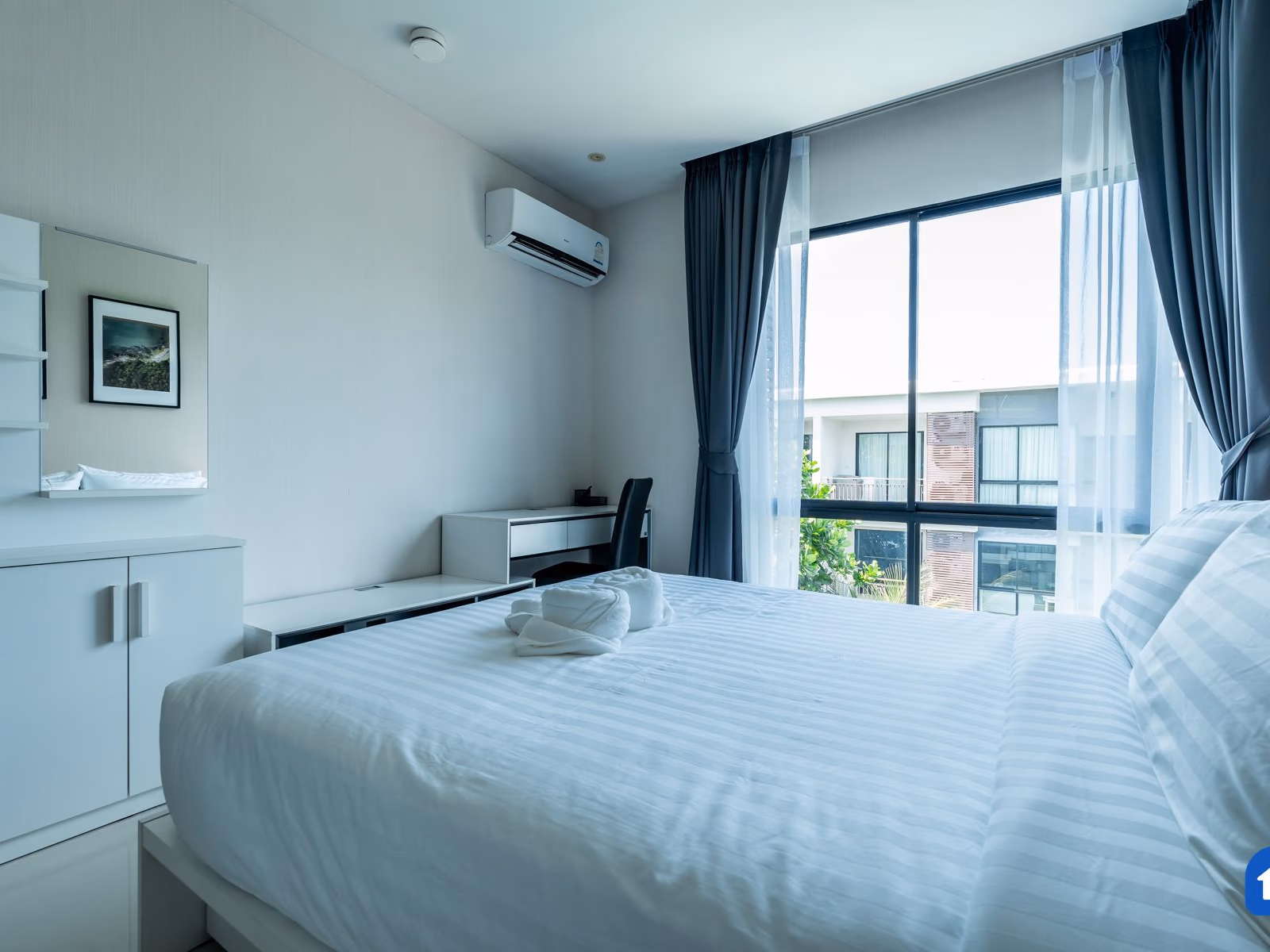 Modern 2 Bedroom Condo with Balcony at the Title on Rawai Beach - lightbox 21