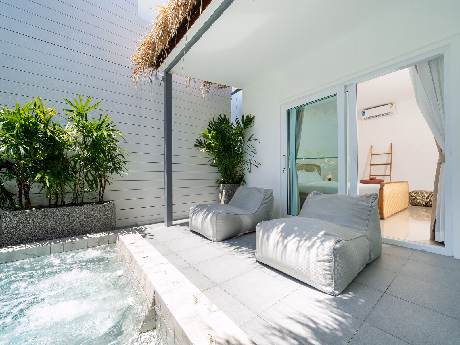 Balinese Style 2 Bedroom Pool Villa in Rawai - lightbox 10