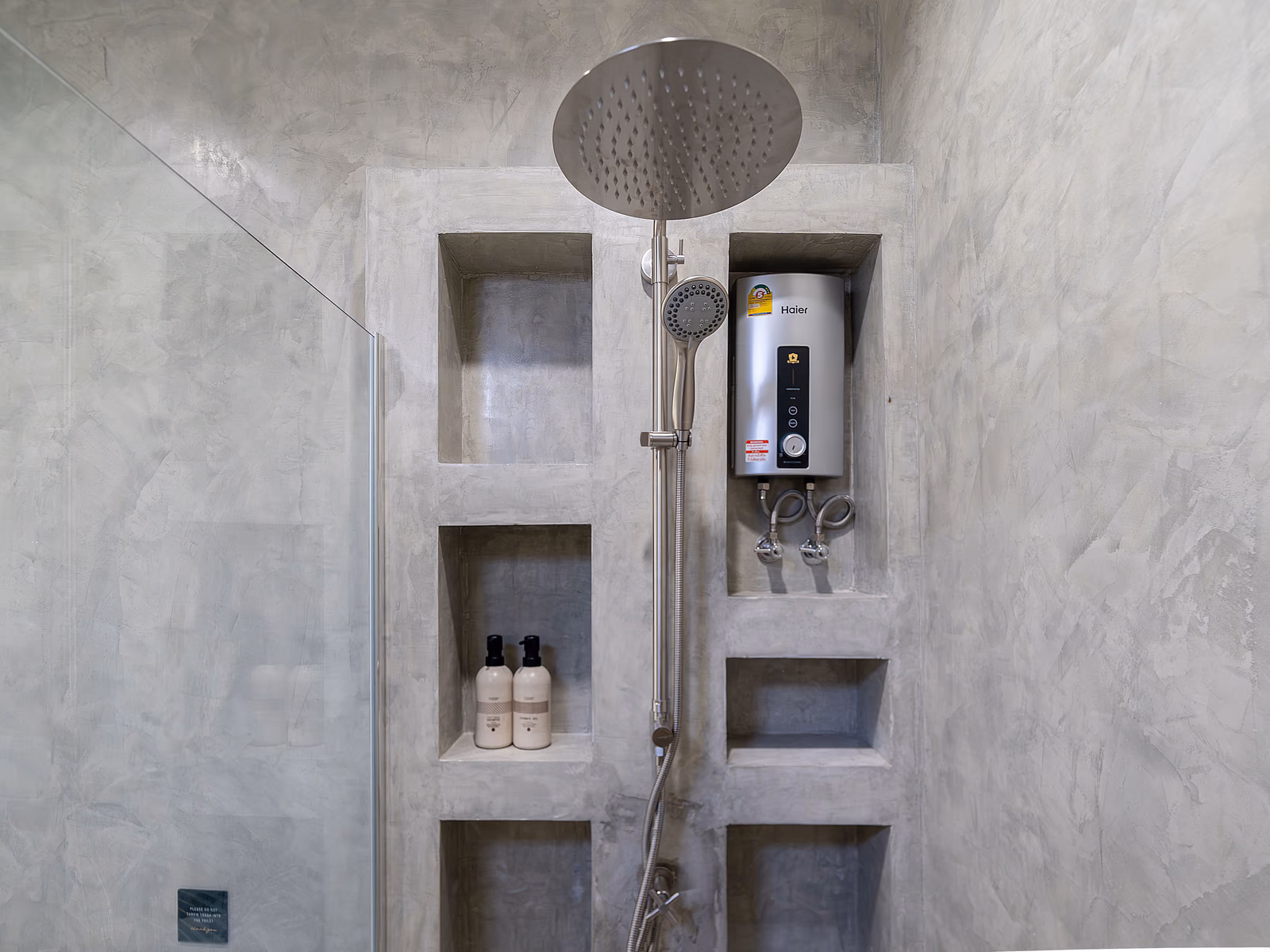 Balinese Style 2 Bedroom Pool Villa in Rawai - lightbox 14