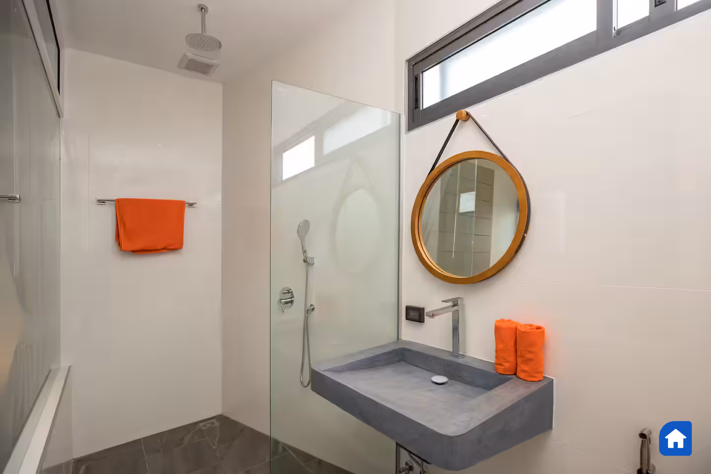 Luxury 5 Bedroom Pool Villa in Rawai - lightbox 16