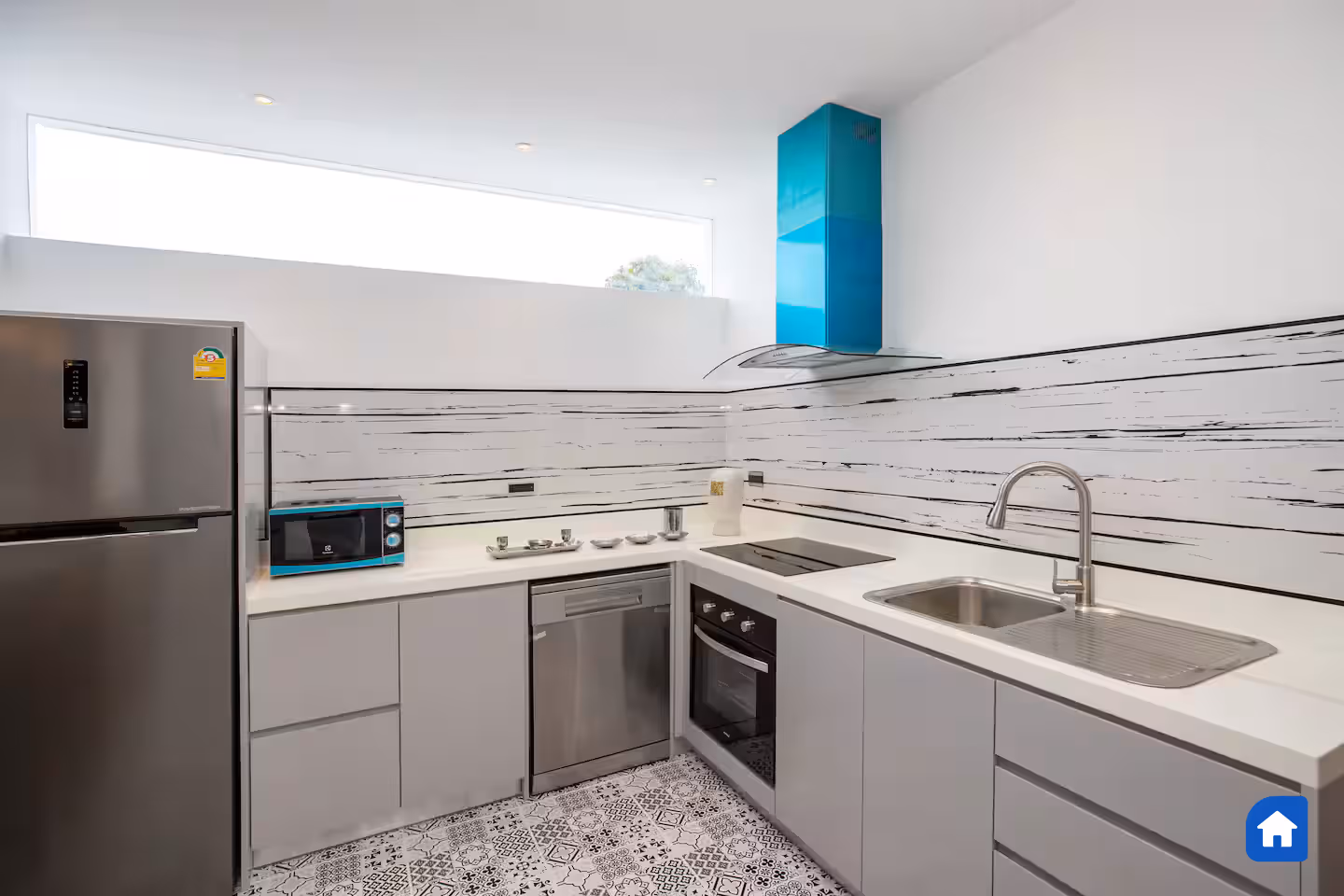 Luxury 5 Bedroom Pool Villa in Rawai - lightbox 29