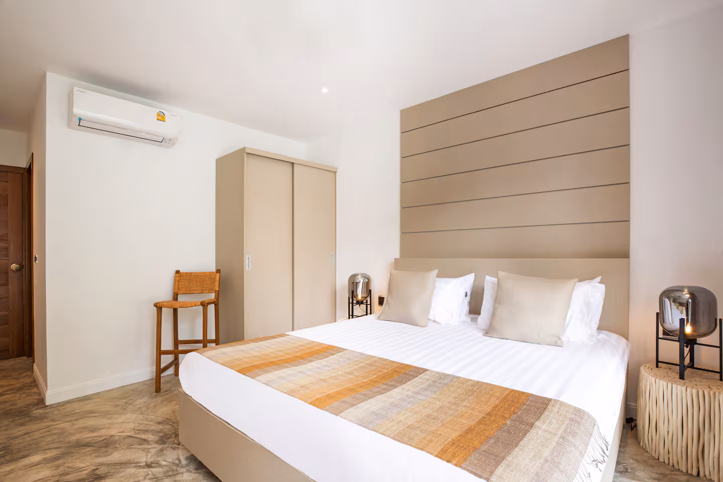 Luxury 5 Bedroom Pool Villa in Rawai - 15