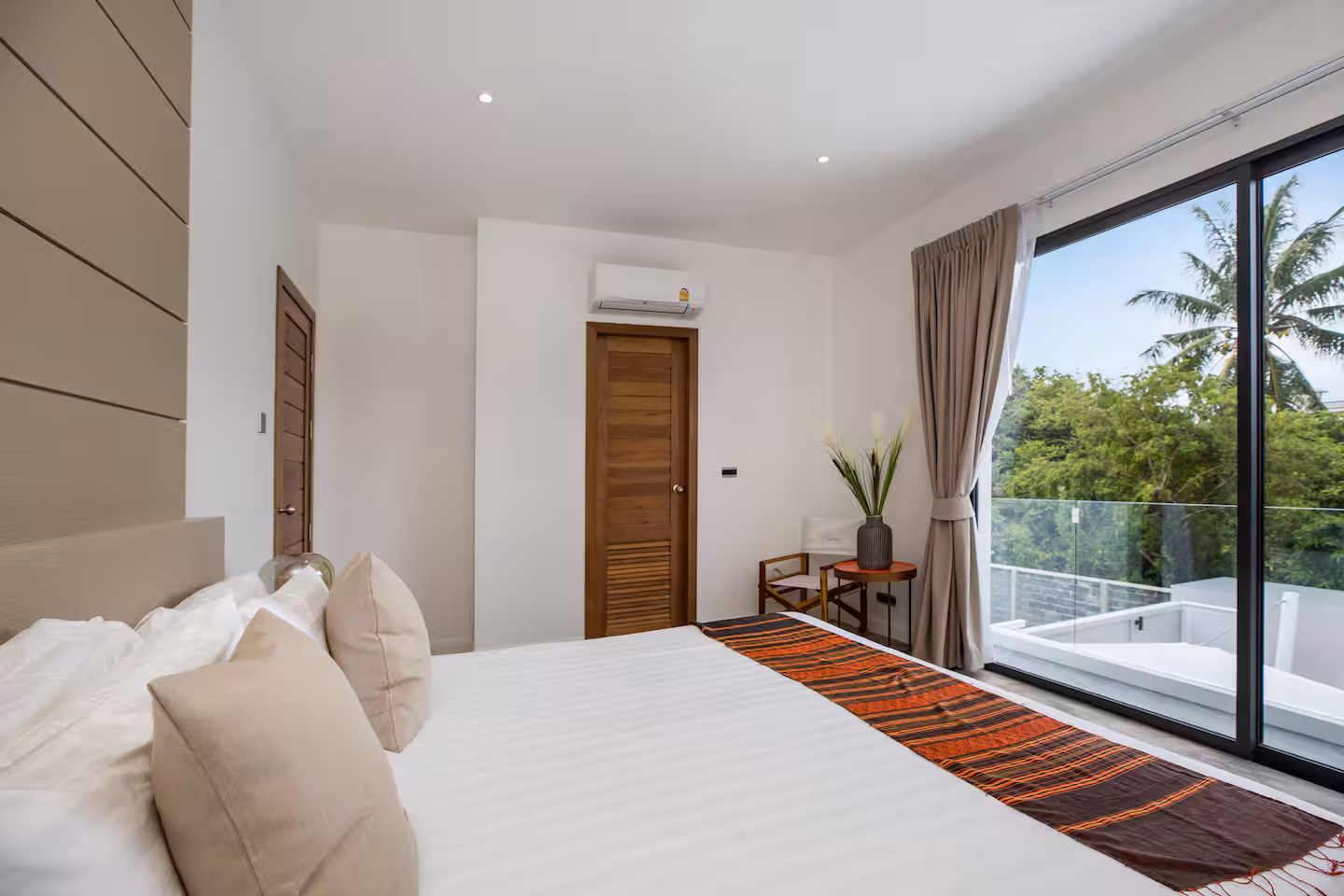 Luxury 5 Bedroom Pool Villa in Rawai - 18