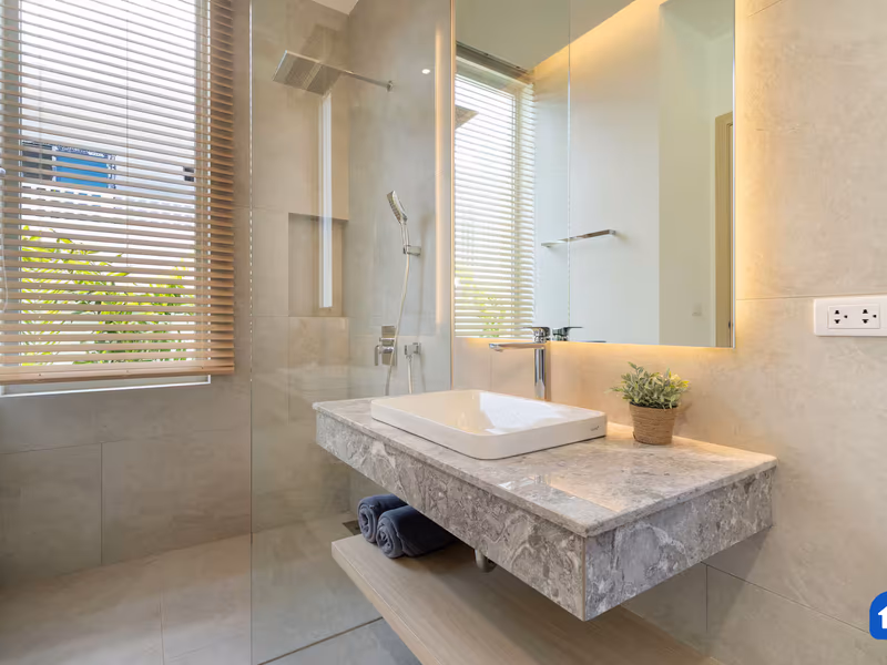 Elegant 4 Bedroom Pool Villa in Rawai - 11