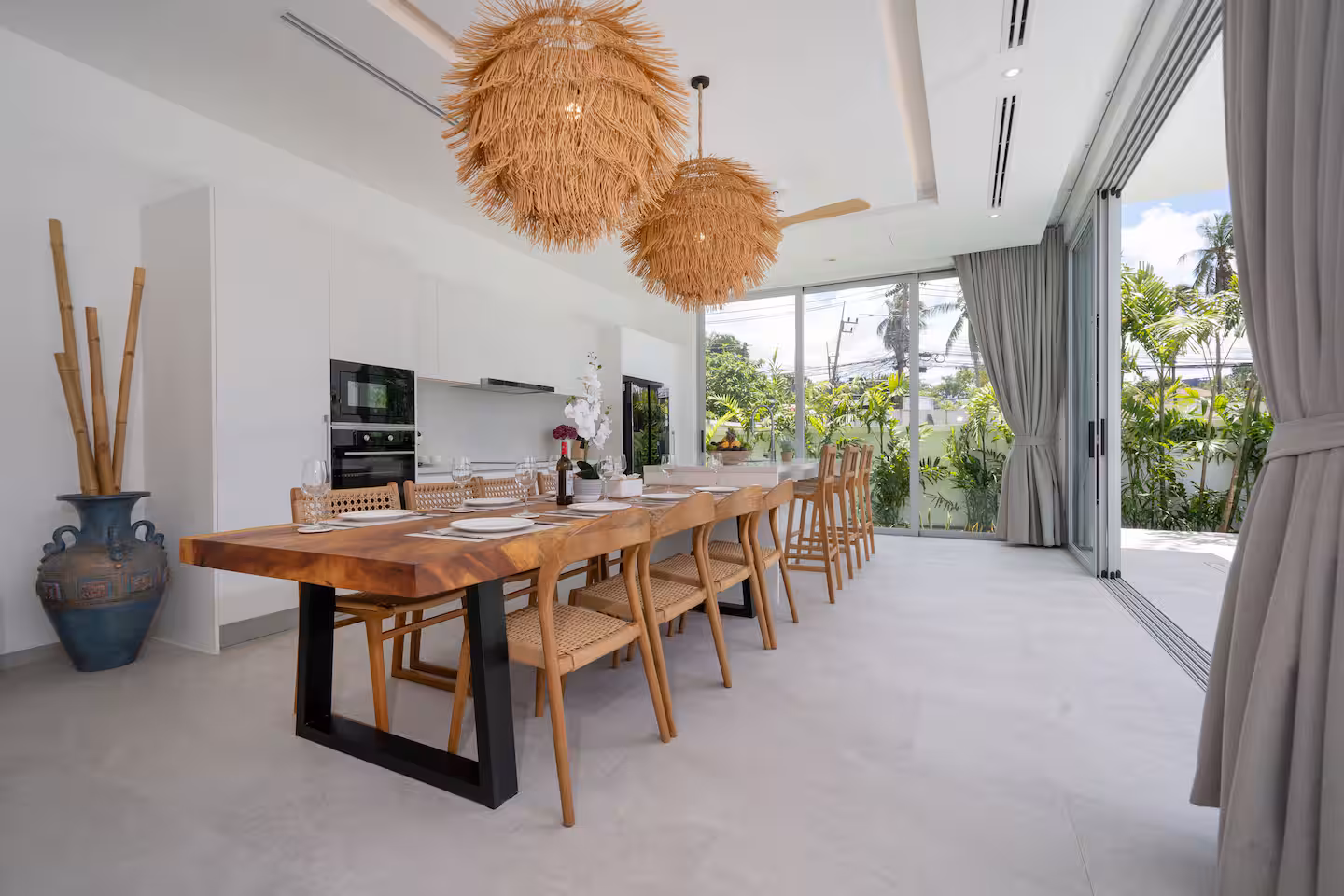 Elegant 4 Bedroom Pool Villa in Rawai - 6