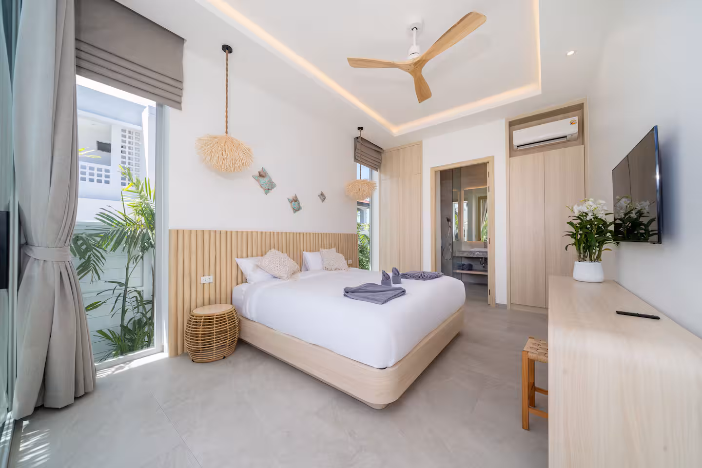 Elegant 4 Bedroom Pool Villa in Rawai - 10