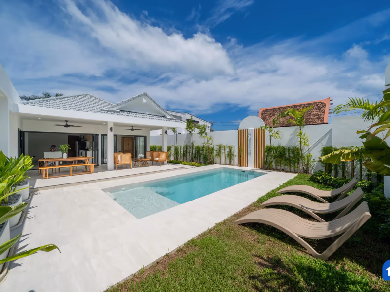 Elegant Balinese Style 4 Bedroom Pool Villa in Rawai - 4