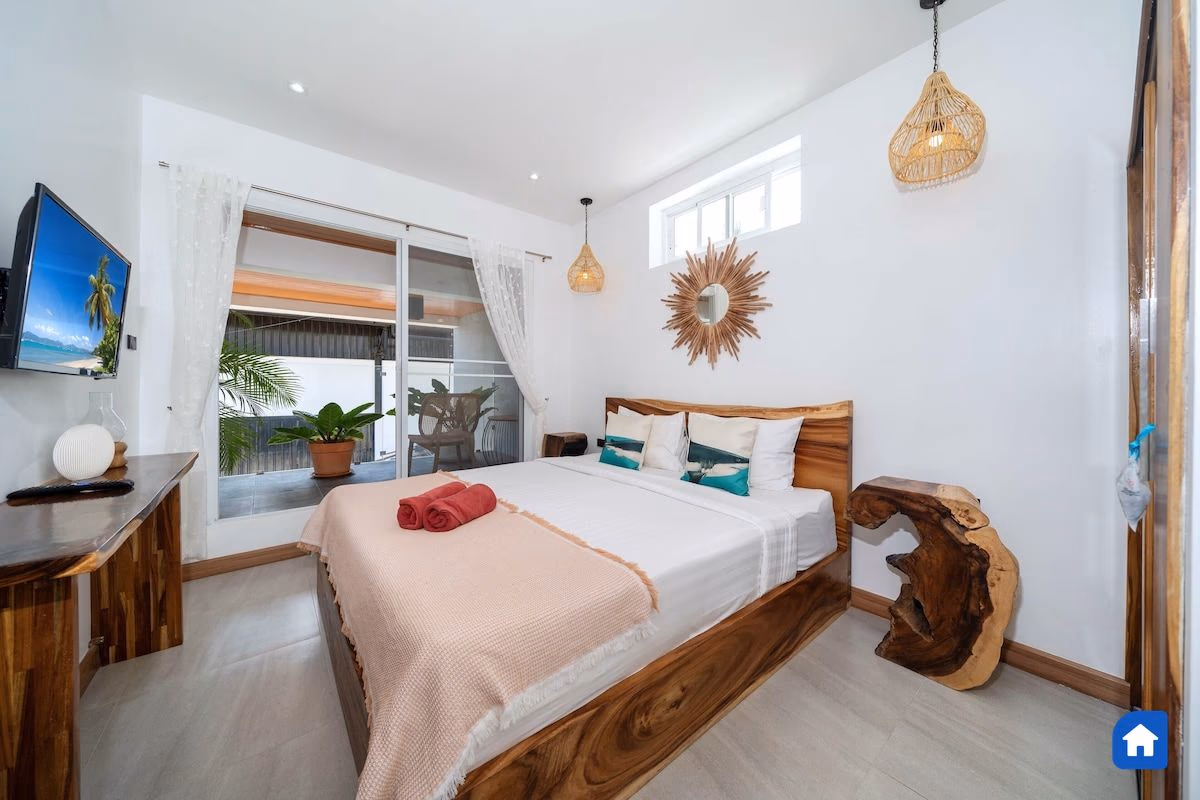 Elegant 3 Storey Pool Villa with Sea View in Rawai - lightbox 11