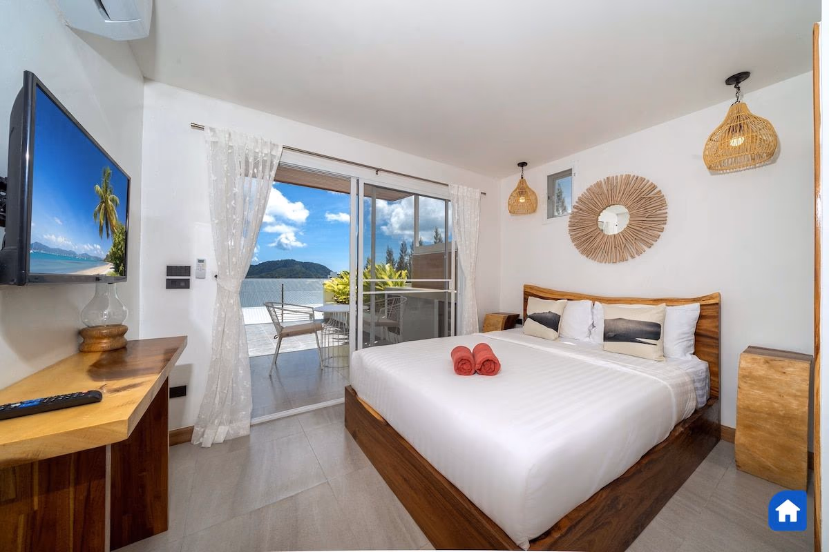 Elegant 3 Storey Pool Villa with Sea View in Rawai - lightbox 12