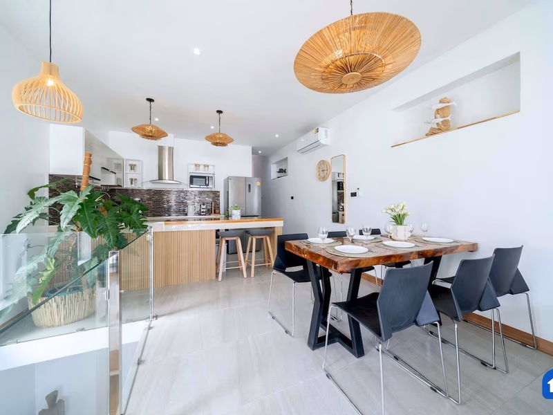 Elegant 3 Storey Pool Villa with Sea View in Rawai - 9