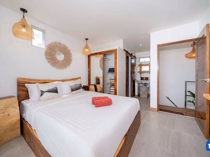 Elegant 3 Storey Pool Villa with Sea View in Rawai - 17