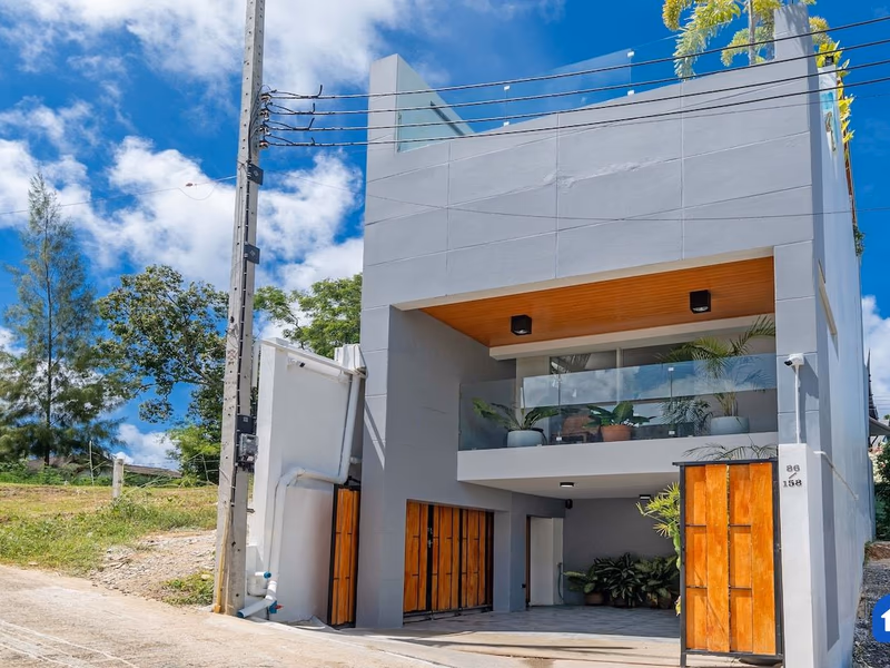 Elegant 3 Storey Pool Villa with Sea View in Rawai - 32