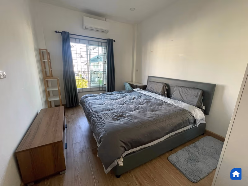 2-Storey Home | Fully Furnished - 2