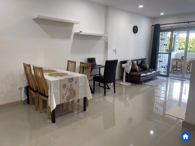 2-Storey Home | Fully Furnished - thumb 8