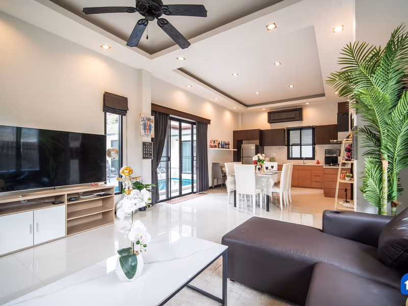 3 Modern Pool Villa in Chalong - 1